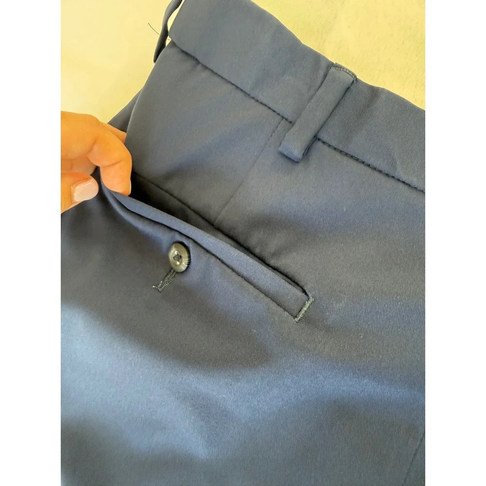 Haggar Mens Performance Dress Pants 34x30 Navy Blue Chino Trousers Work Preppy
